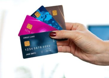 Có nên sử dụng dịch vụ đáo hạn thẻ tín dụng Hà Nội hay không? Ưu nhược điểm là gì?